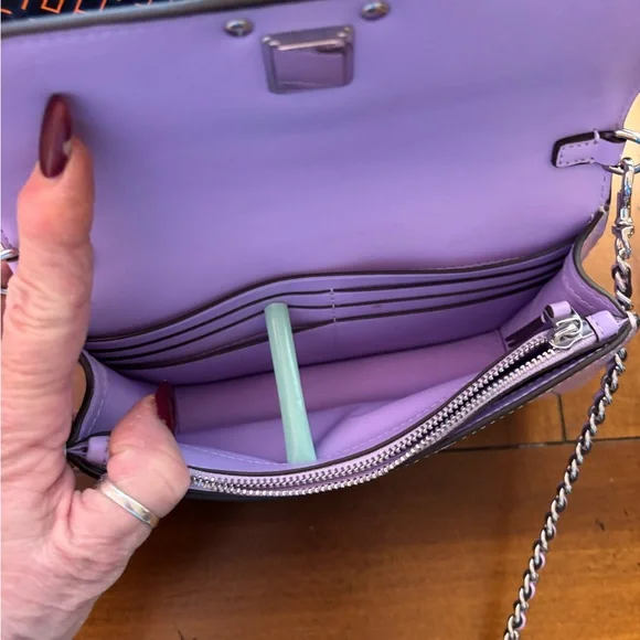 Gorgeous~Tory Burch Patent Chain Wallet W/Wristlet In Lavender NEW No Tags!💜 - Picture 5 of 13